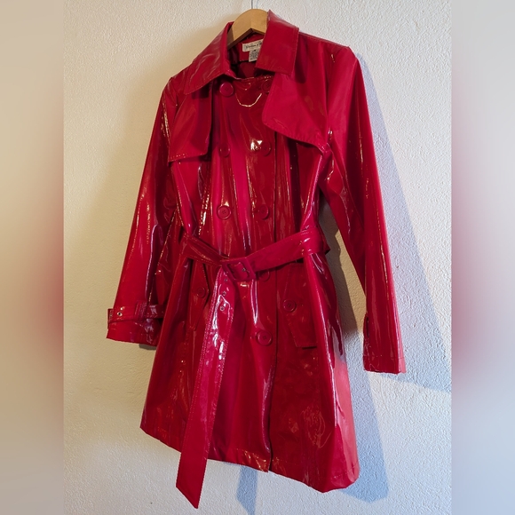 Vintage Red Trench Coat - Picture 5 of 16